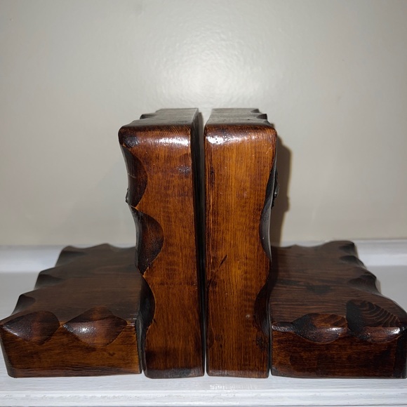 Vintage brass eagle Handmade Carved wooden bookends Signed WCF 1973 - Picture 4 of 10